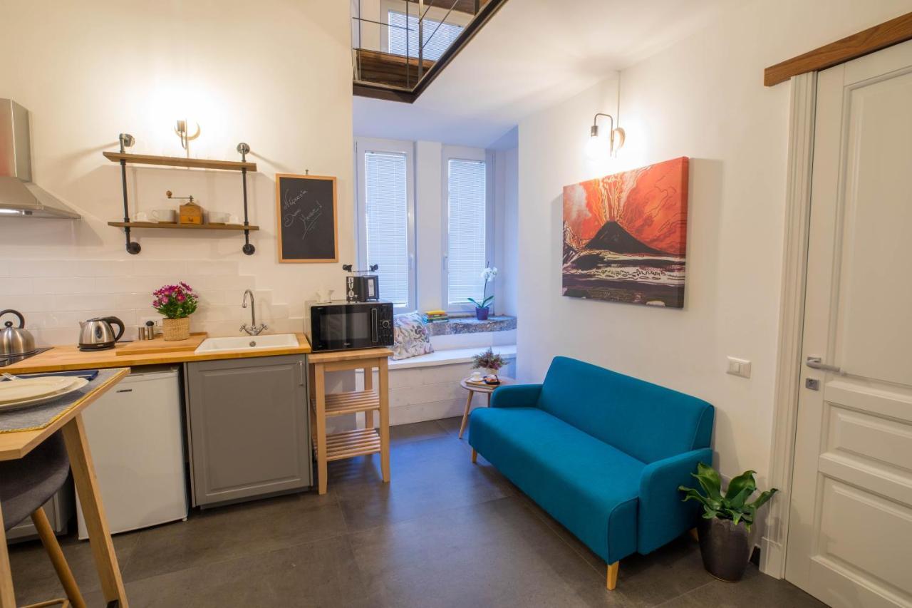 Napoesia Duomo House Apartment Napoli Bagian luar foto